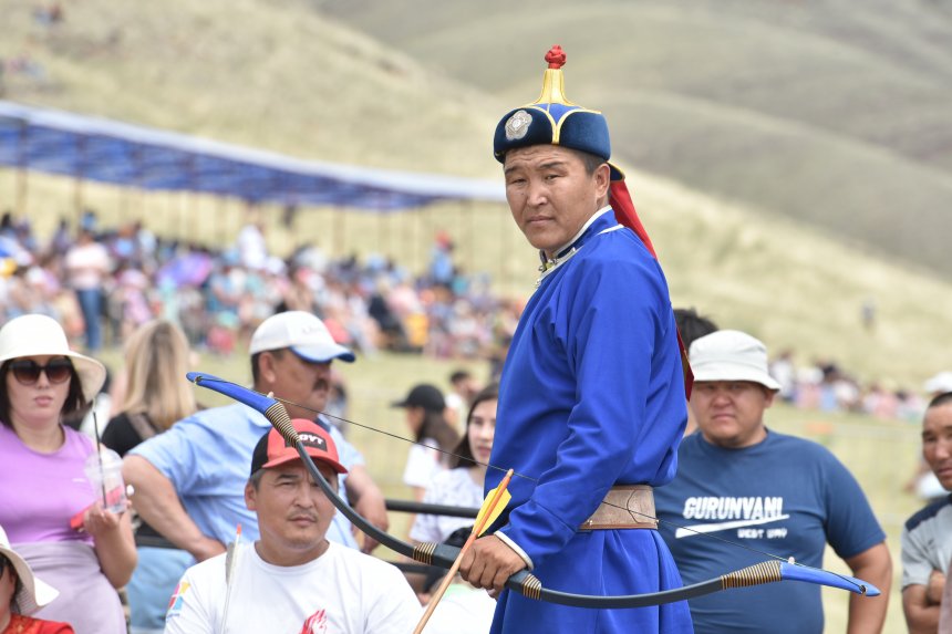 Взгляд, что помнит степь - Станислав