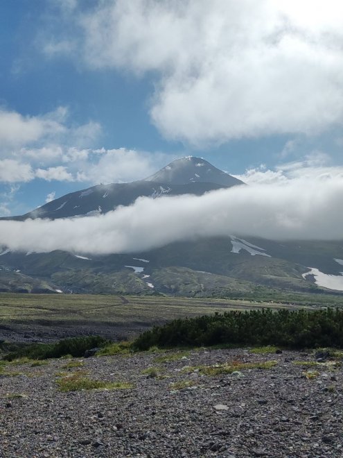 Между небом и землей -  