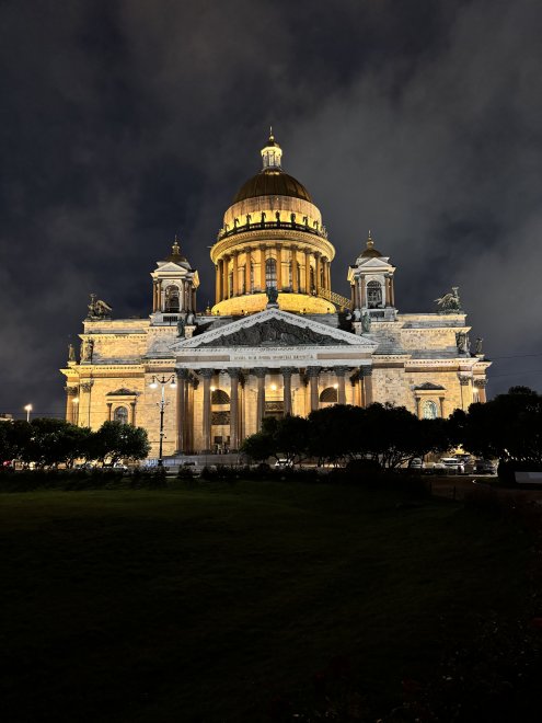 Ночной Град Петров -   (1/4)