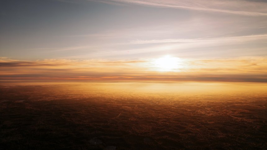 На Земле и над Землёй -   (1/4)