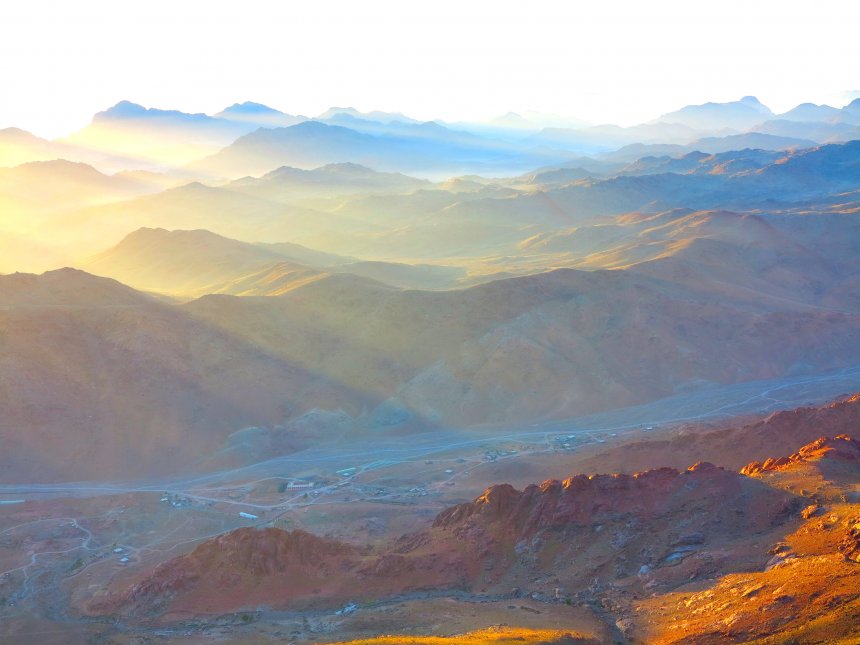 Рассвет на горе Синай - Анна