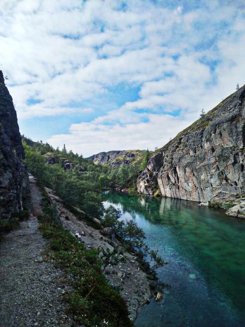 Изумрудное озеро гномов -  