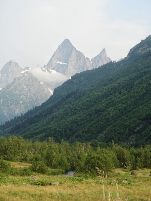 Горы Гоначхирского ущелья - Екатерина