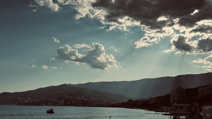 Ялта-жемчужина Крыма - София