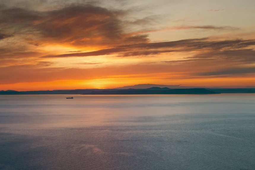 Японское море -  