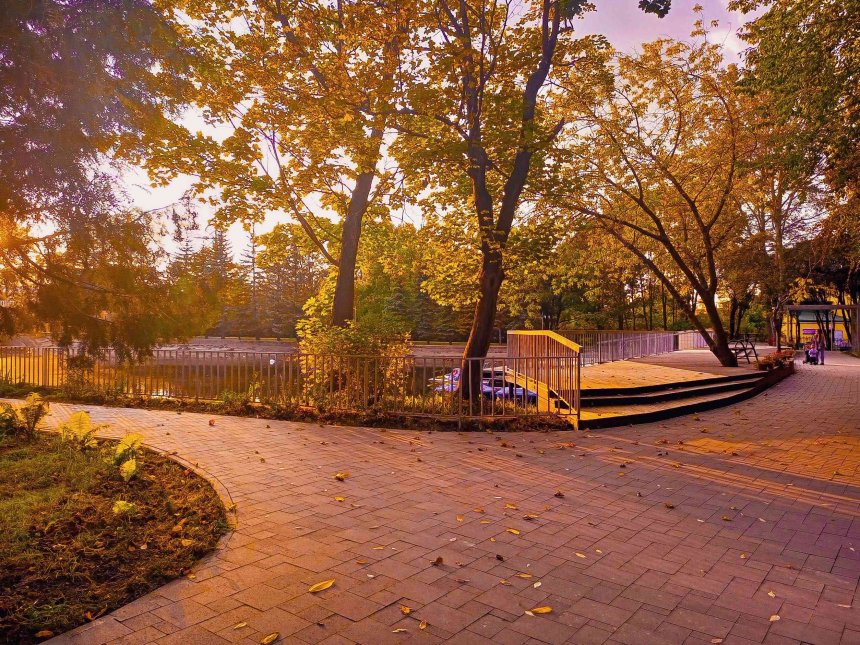 Парк имени Шмелёва -  