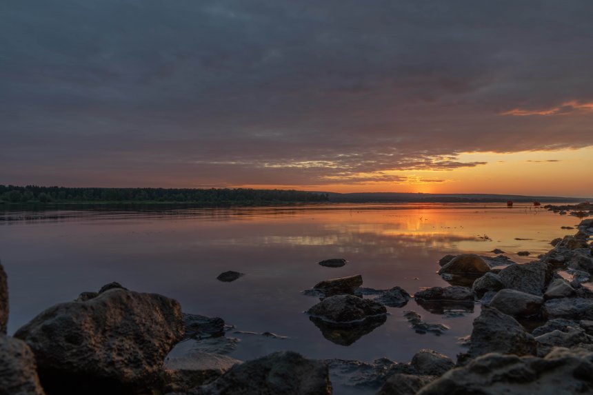 Рассвет на Волге -  