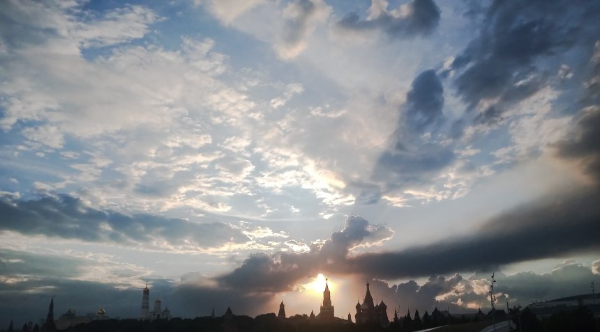 Закат над Кремлём -  