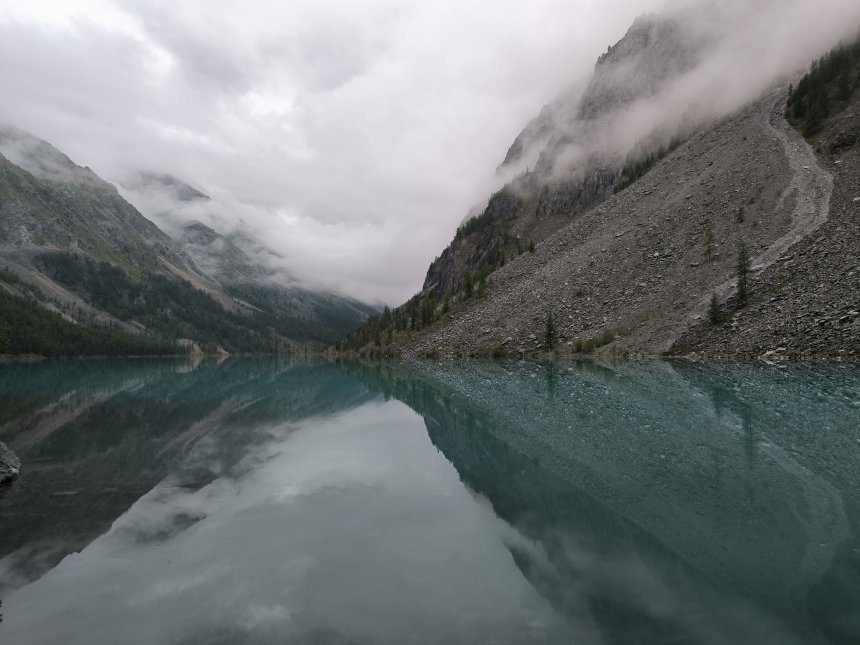 Алтай. Озеро нижнее Шавлинское -  
