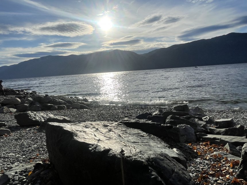 Телецкое озеро -   (1/4)