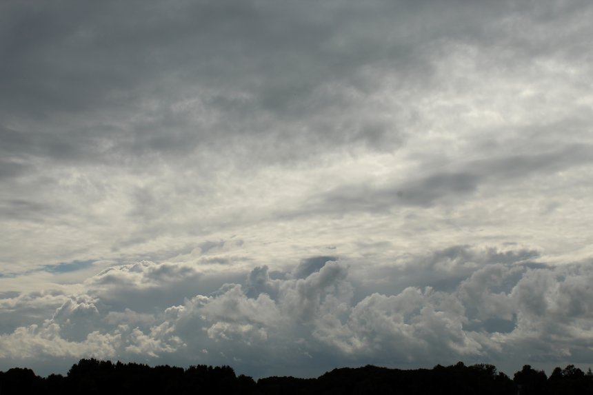 Перед грозой - Александра