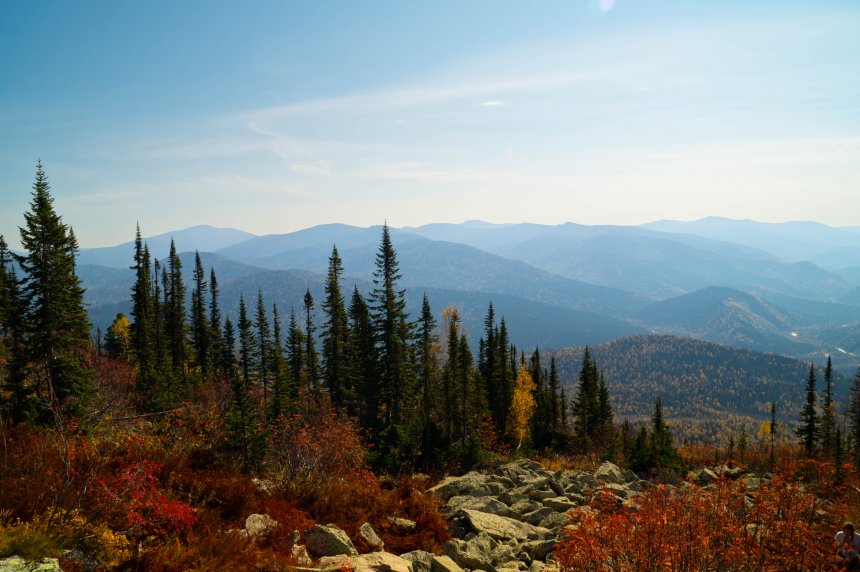 Утро в горах. - Николай Дубровин